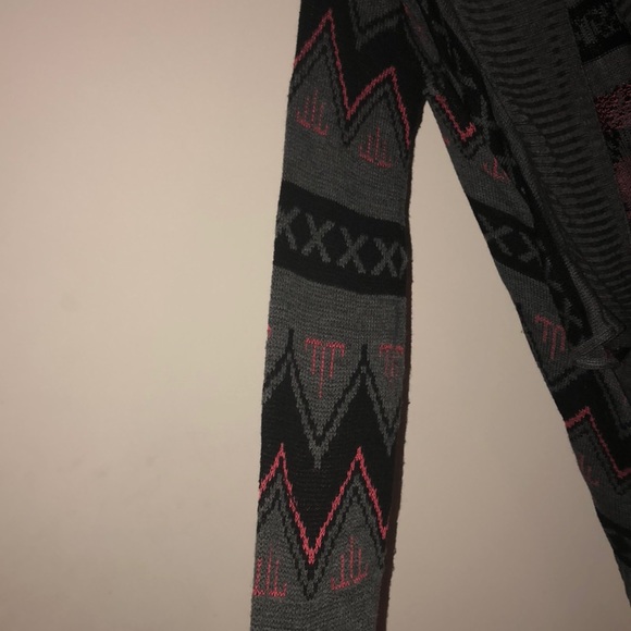 Charlotte Russe Sweater - Picture 2 of 6